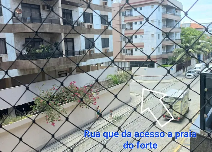 Excelente apto na praia do forte